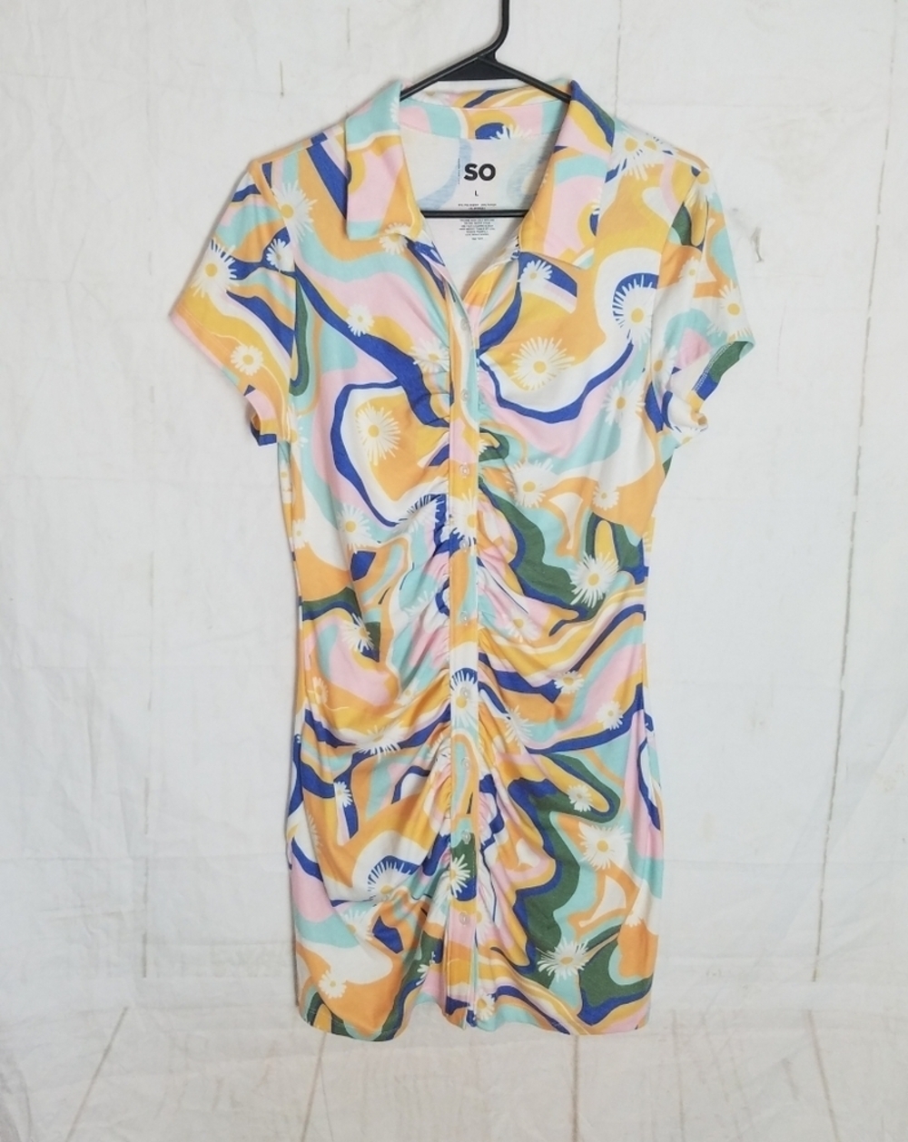 SO 70S inspired button front dress